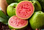 How to eat a Guava